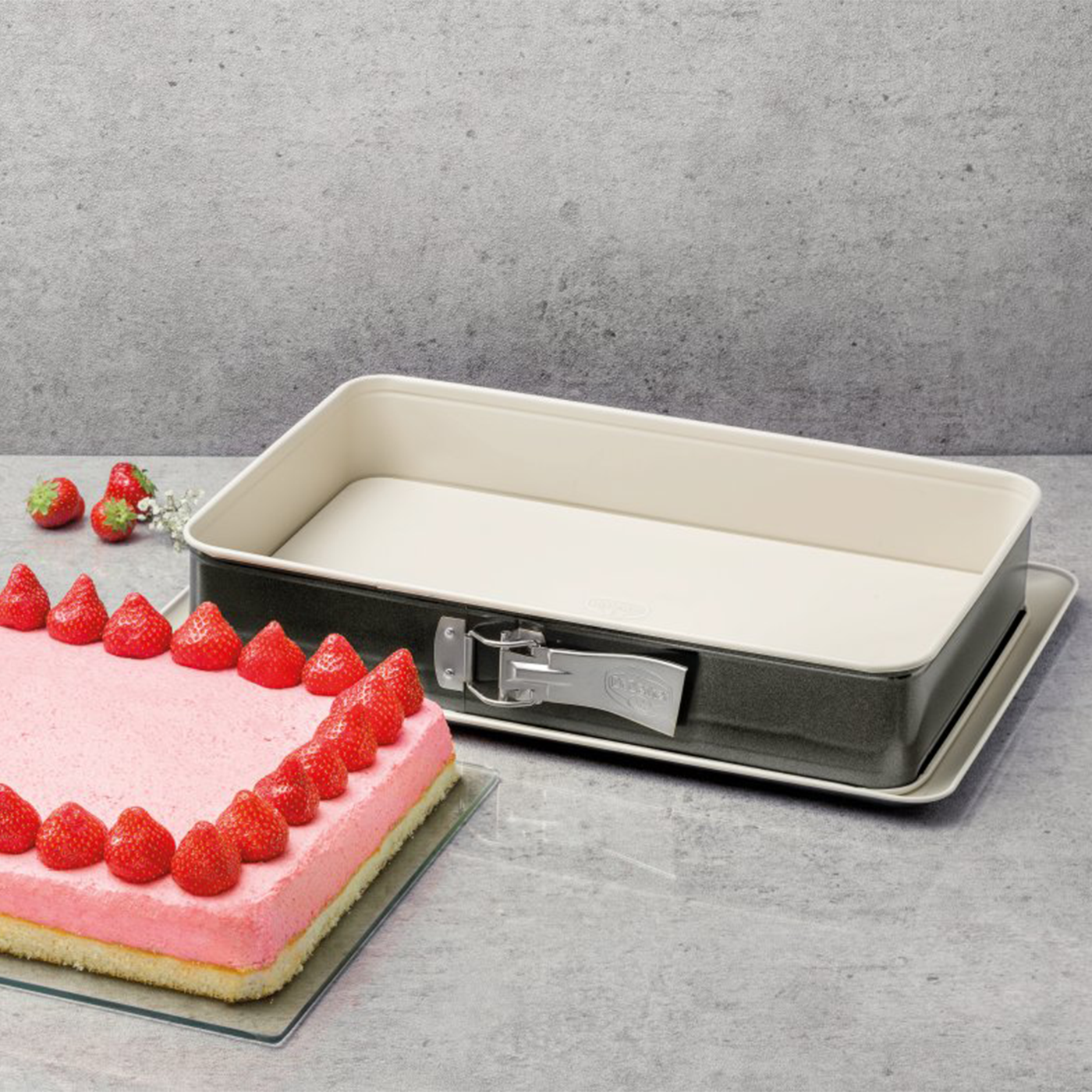 Dr. Oetker prostokątna tortownica Back-Trend